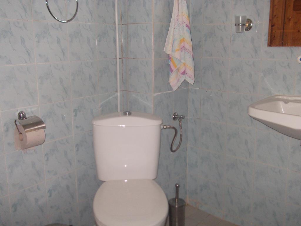 Kristal Guest House Trigrad Camera foto