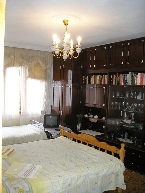 Kristal Guest House Trigrad Camera foto